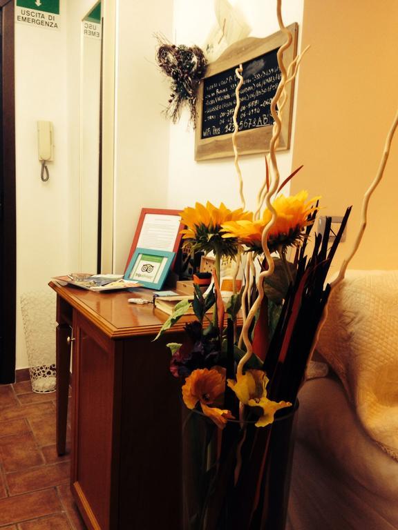 Casa Degli Ubaldi Bed & Breakfast Roma Dış mekan fotoğraf