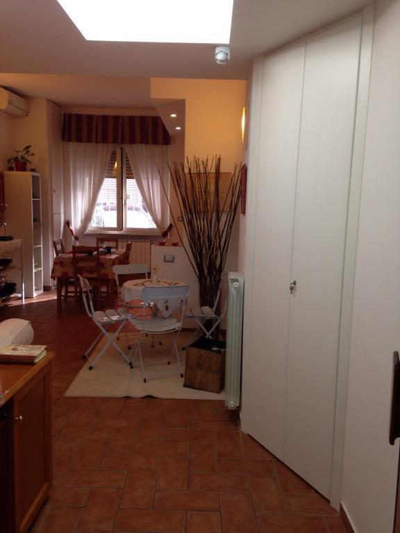 Casa Degli Ubaldi Bed & Breakfast Roma Dış mekan fotoğraf